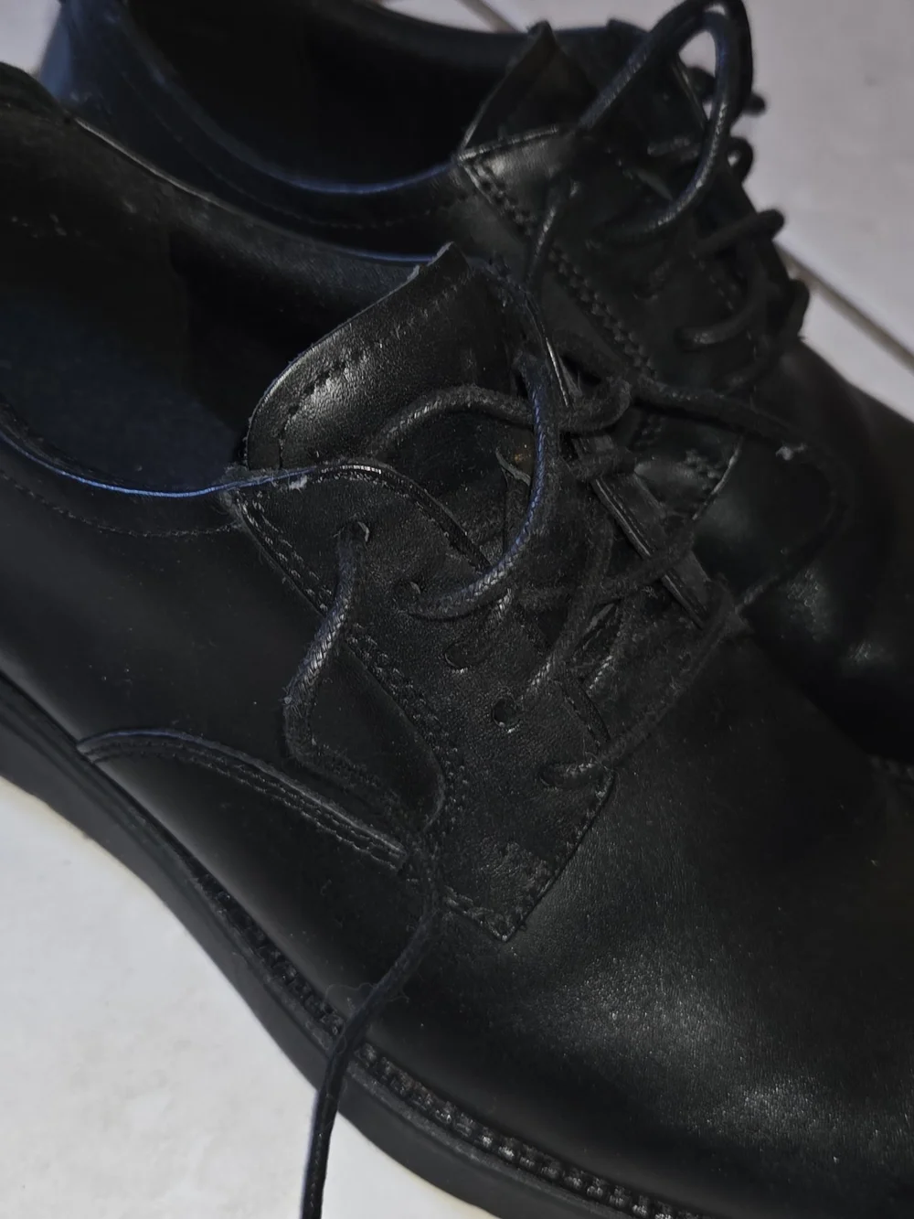 Cole Haan Black Leather Derby Oxford